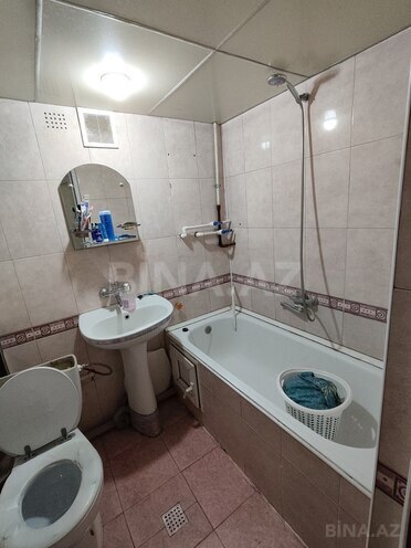 Продаётся 2-комн. вторичка 45 м², м. Нефтчиляр, photo 3 from 9