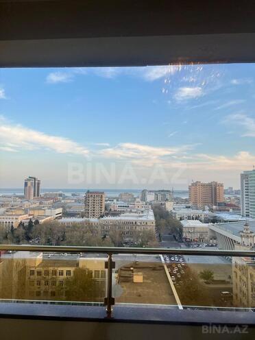 Продаётся 4-комн. новостройка 220 м², м. 28 мая, photo 1 from 17