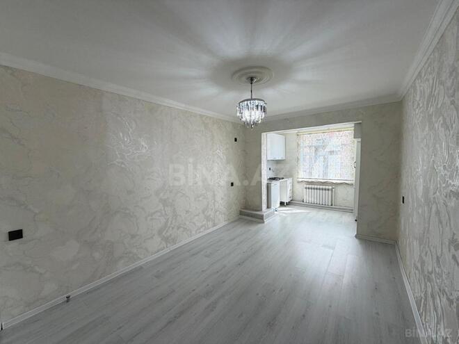 Satılır 3 otaqlı köhnə tikili 40 m², Xalqlar Dostluğu m., photo 1 from 12