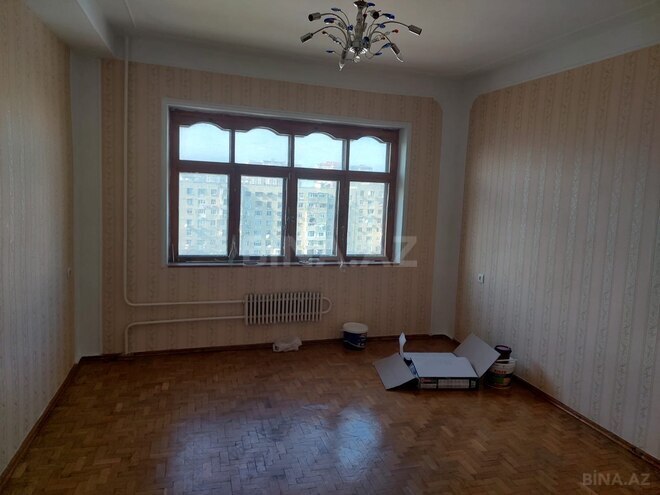 Satılır 4 otaqlı köhnə tikili 110 m², Xalqlar Dostluğu m., photo 17 from 18