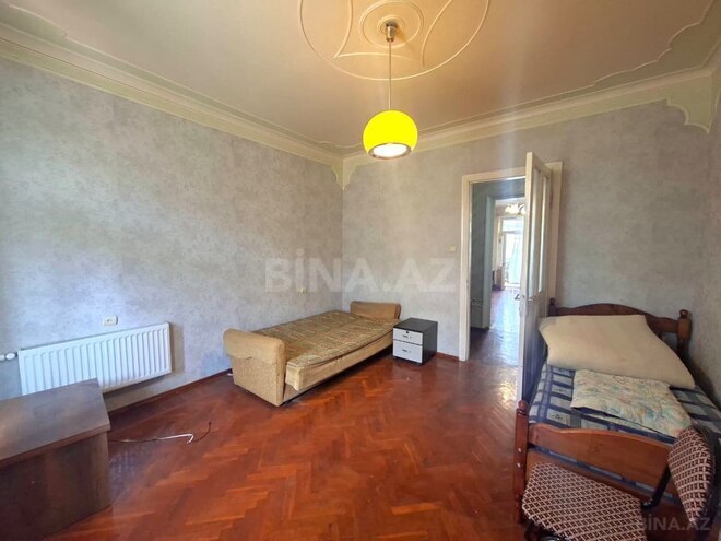 Продаётся 2-комн. вторичка 60 м², м. Элмляр Академиясы, photo 12 from 25