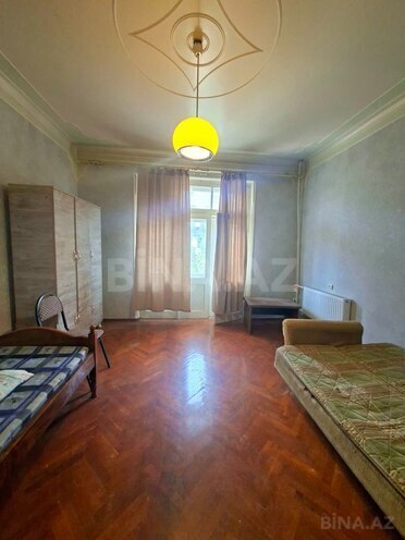 Продаётся 2-комн. вторичка 60 м², м. Элмляр Академиясы, photo 16 from 25