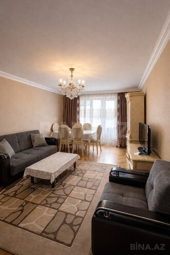 İcarəyə verilir 2 otaqlı köhnə tikili 65 m², Qara Qarayev m., photo 4 from 14