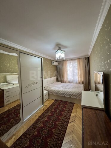 İcarəyə verilir 2 otaqlı köhnə tikili 65 m², Qara Qarayev m., photo 1 from 14