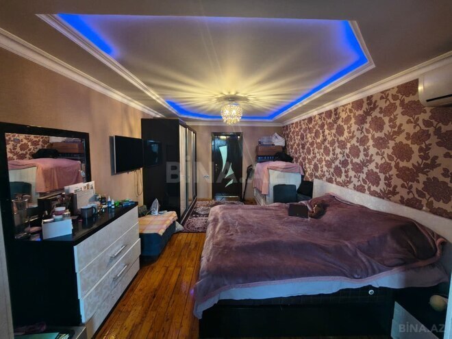 Продаётся 3-комн. вторичка 70 м², м. Элмляр Академиясы, photo 8 from 17