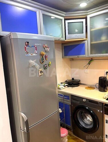 Satılır 3 otaqlı köhnə tikili 80 m², Yasamal r., photo 8 from 11