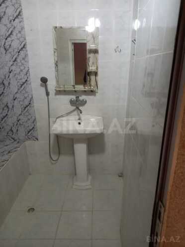 Продаётся 2-комн. вторичка 65 м², м. Ази Асланов, photo 11 from 12