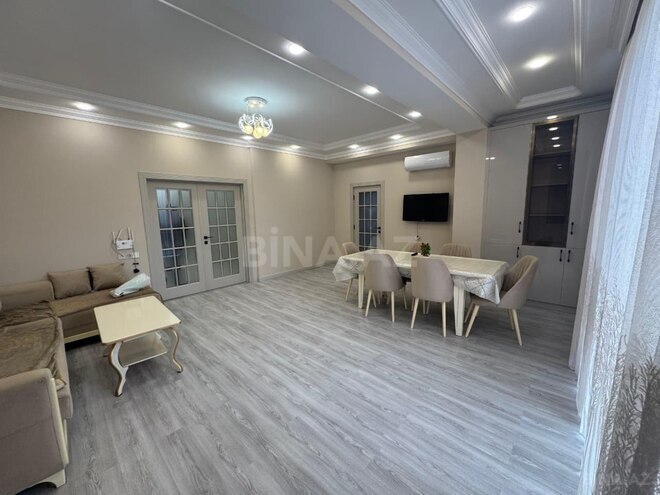 Сдаётся 3-комн. новостройка 130 м², м. Кара Караев, photo 3 from 18