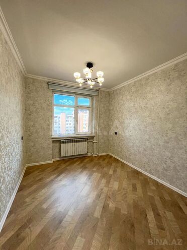Продаётся 2-комн. вторичка 62 м², м. Ази Асланов, photo 6 from 12