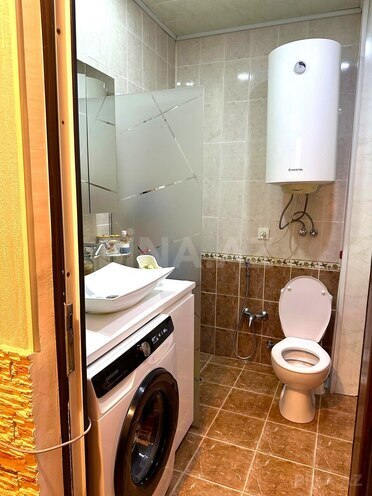 Satılır 2 otaqlı köhnə tikili 60 m², Nərimanov r., photo 11 from 13