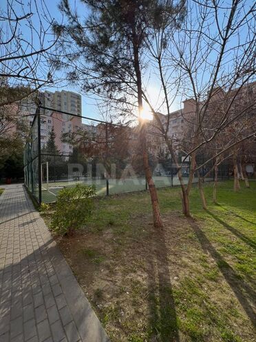 Продаётся 2-комн. вторичка 67 м², м. Ази Асланов, photo 11 from 12