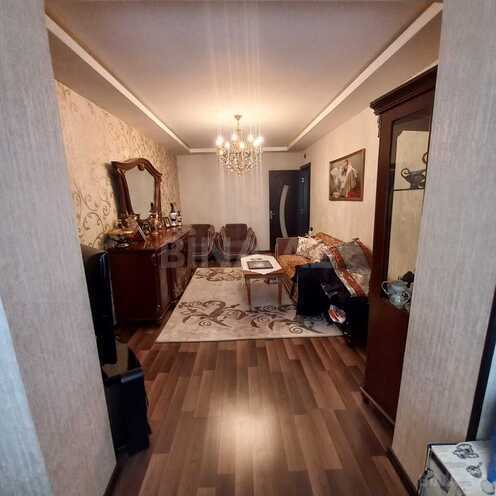 Продаётся 2-комн. вторичка 60 м², м. Мемар Аджеми, photo 1 from 11