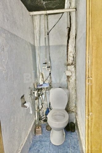 Satılır 2 otaqlı köhnə tikili 60 m², Xalqlar Dostluğu m., photo 6 from 11