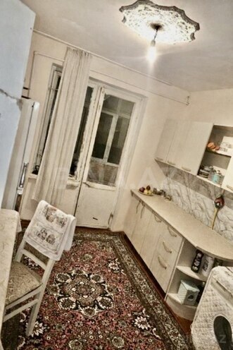 Satılır 2 otaqlı köhnə tikili 60 m², Xalqlar Dostluğu m., photo 9 from 11