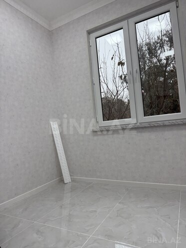 Сдаётся 2-комн. вторичка 35 м², м. 8 ноября, photo 1 from 16
