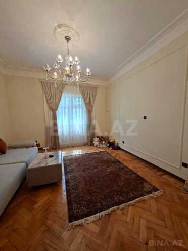 Продаётся 2-комн. вторичка 54 м², м. Низами, photo 5 from 24