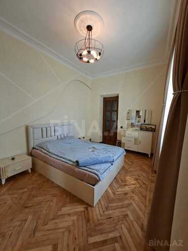 Продаётся 2-комн. вторичка 54 м², м. Низами, photo 20 from 24