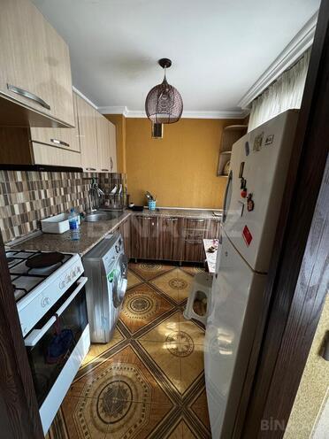 Сдаётся 3-комн. вторичка 70 м², м. Элмляр Академиясы, photo 1 from 8