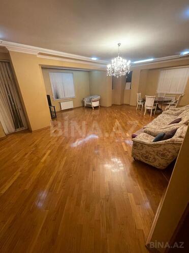 Satılır 3 otaqlı yeni tikili 170 m², 28 May m., photo 1 from 11