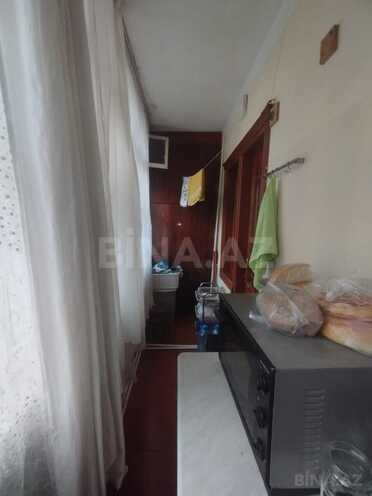 Satılır 4 otaqlı köhnə tikili 110 m², İnşaatçılar m., photo 14 from 17
