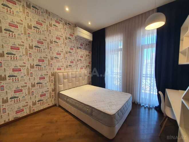 İcarəyə verilir 4 otaqlı yeni tikili 192 m², 28 May m., photo 12 from 32