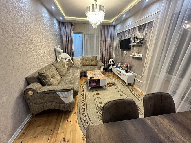 Продаётся 2-комн. вторичка 52 м², м. Ази Асланов, photo 1 from 21