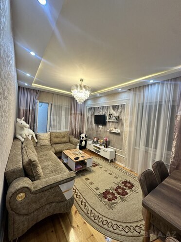 Продаётся 2-комн. вторичка 52 м², м. Ази Асланов, photo 3 from 21