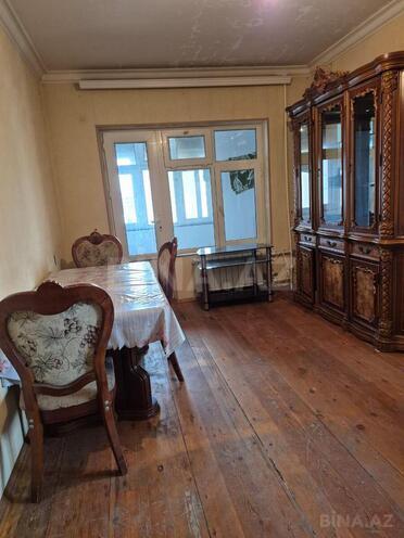 Satılır 2 otaqlı köhnə tikili 60 m², 8-ci mikrorayon q., photo 3 from 26