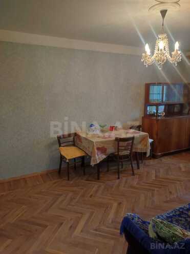 Продаётся 2-комн. вторичка 62 м², м. Иншаатчылар, photo 4 from 16