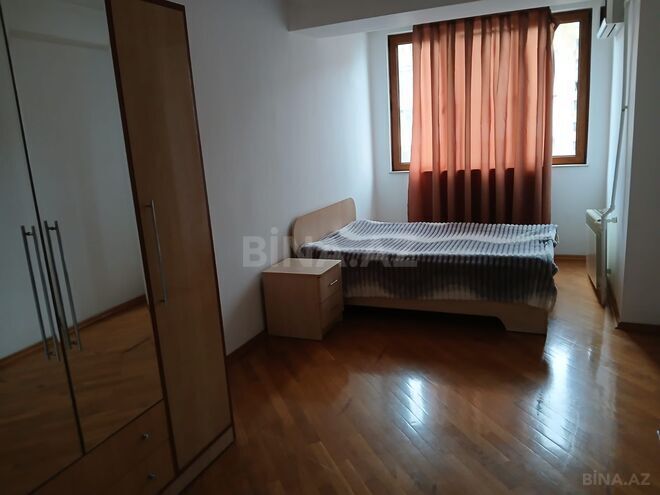 Сдаётся 3-комн. вторичка 110 м², м. 28 мая, photo 12 from 16