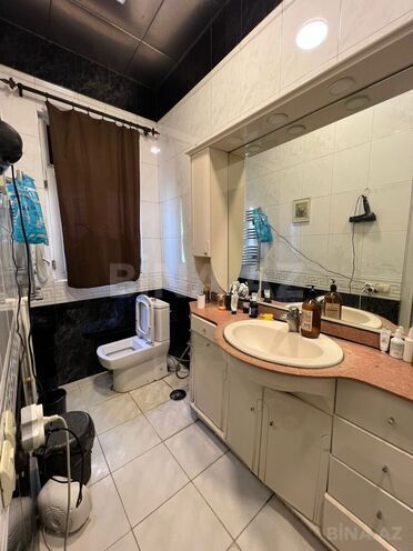Satılır 3 otaqlı köhnə tikili 65 m², Sahil m., photo 23 from 26