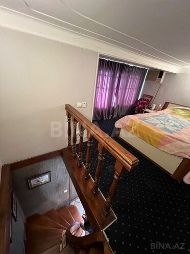 Satılır 3 otaqlı köhnə tikili 65 m², Sahil m., photo 19 from 26