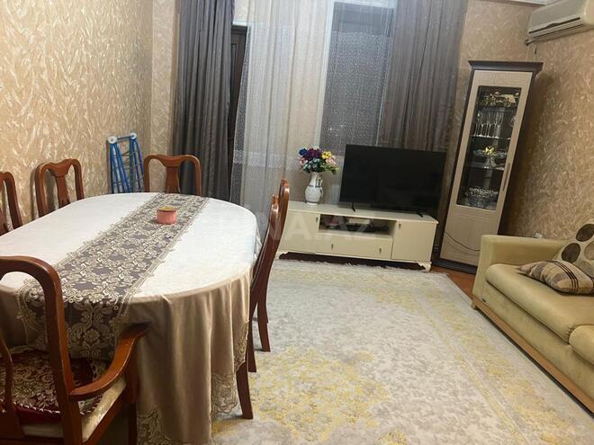 Сдаётся 3-комн. вторичка 74 м², Ясамальский р., photo 3 from 9