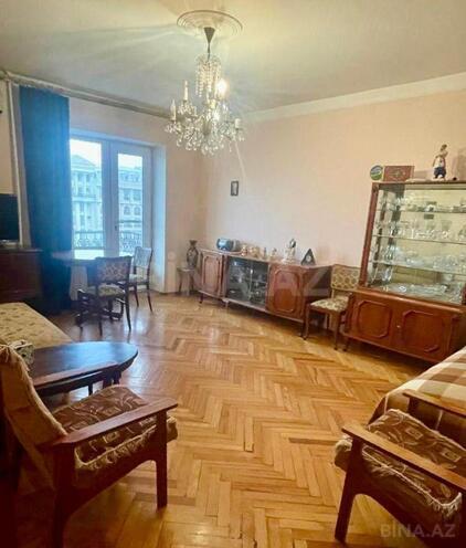 İcarəyə verilir 2 otaqlı köhnə tikili 65 m², İçəri Şəhər m., photo 1 from 8