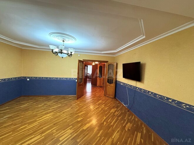 Satılır 3 otaqlı köhnə tikili 100 m², 28 May m., photo 3 from 25