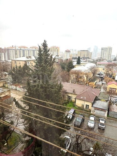 Satılır 3 otaqlı köhnə tikili 100 m², 28 May m., photo 24 from 25