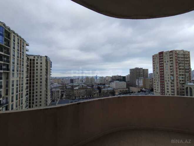 Продаётся 4-комн. новостройка 224 м², м. Элмляр Академиясы, photo 25 from 30