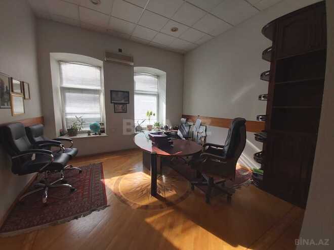 Сдаётся 4-комн. офис 100 м², м. Ичеришехер, photo 1 from 11