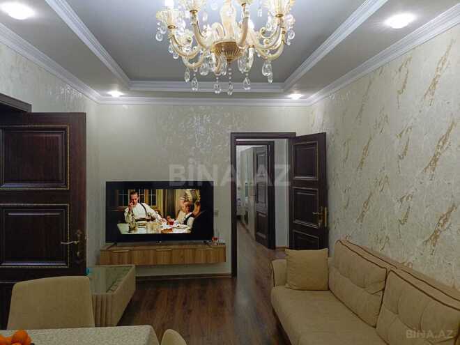 Продаётся 2-комн. вторичка 66 м², пос. Бакиханова, photo 1 from 20