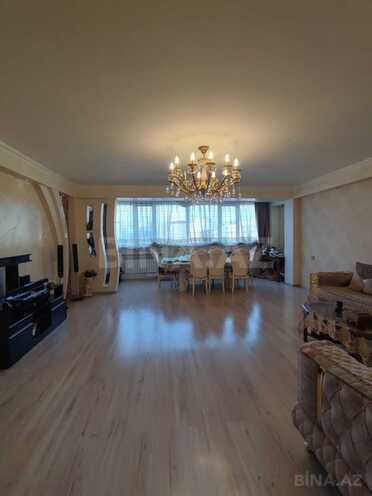 Satılır 3 otaqlı köhnə tikili 100 m², İnşaatçılar m., photo 8 from 12