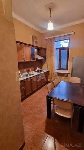 Сдаётся 2-комн. вторичка 60 м², м. Элмляр Академиясы, photo 6 from 12
