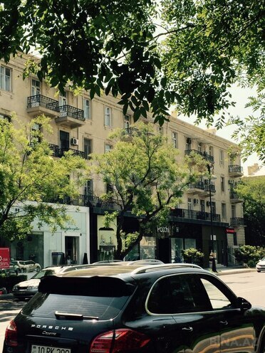 Сдаётся 2-комн. вторичка 60 м², м. Элмляр Академиясы, photo 11 from 12