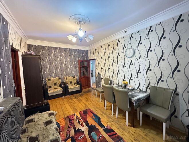 Продаётся 5-комн. вторичка 120 м², пос. Массив В, photo 1 from 16