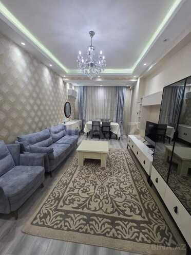 Продаётся 3-комн. новостройка 95 м², Абшеронcкий  р., photo 1 from 10