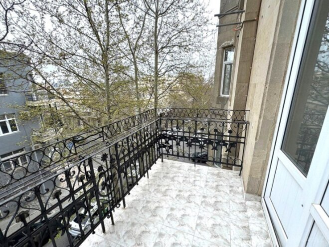 Satılır 4 otaqlı köhnə tikili 185 m², İçəri Şəhər m., photo 5 from 18