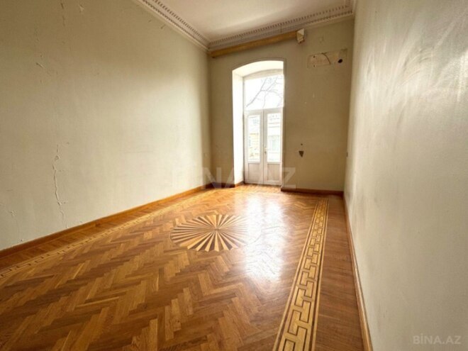 Satılır 4 otaqlı köhnə tikili 185 m², İçəri Şəhər m., photo 15 from 18