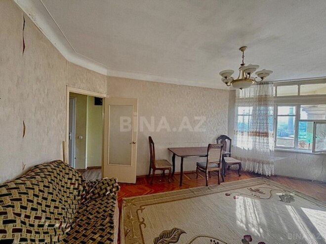 Продаётся 3-комн. вторичка 70 м², м. Низами, photo 6 from 19