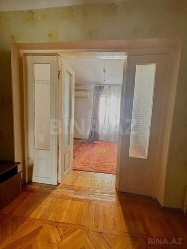 Продаётся 3-комн. вторичка 70 м², м. Низами, photo 9 from 19