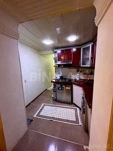 Satılır 3 otaqlı köhnə tikili 65 m², İnşaatçılar m., photo 9 from 16