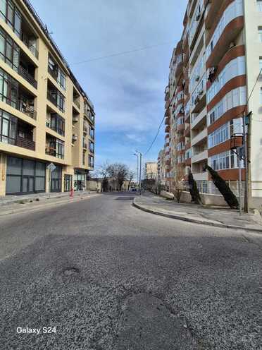 Продаётся 3-комн. новостройка 70 м², пос. Бадамдар, photo 1 from 15